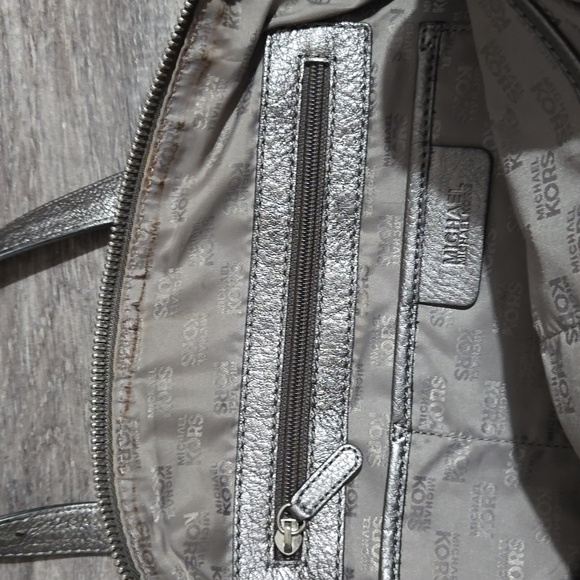 Michael Kors Altor Metallic Gray Leather Studded Top Handle Y2K Satchel - Picture 13 of 15